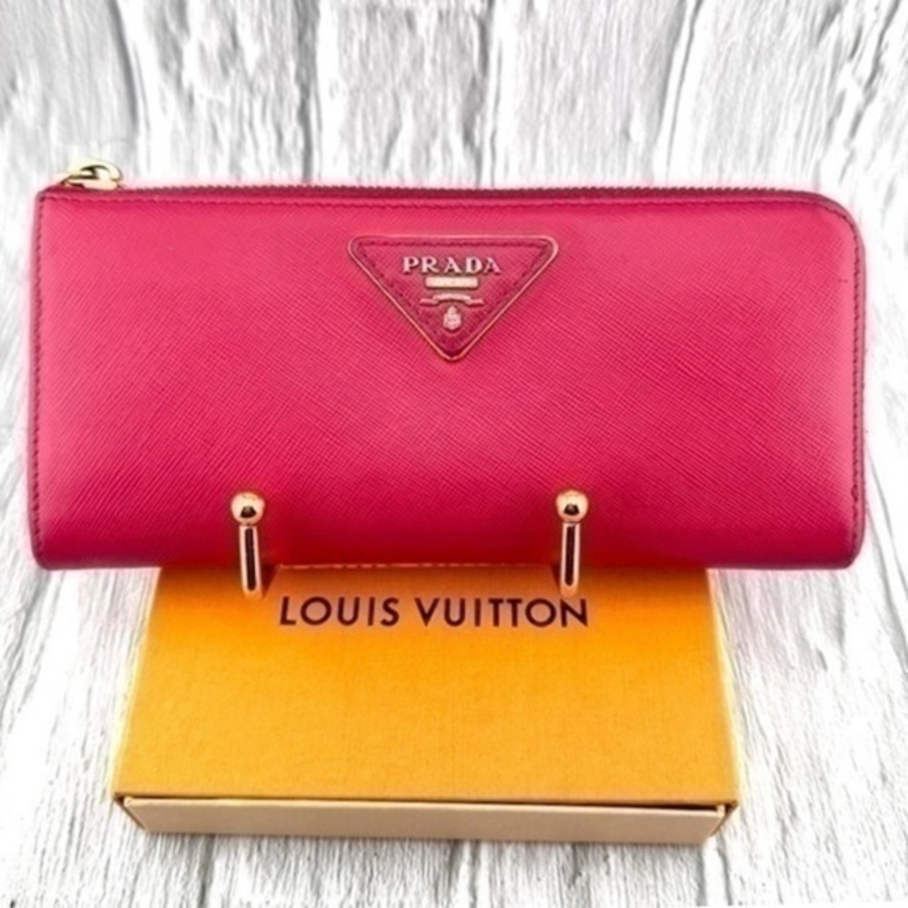 AUTHENTIC Prada Saffiano Metal Leather Continental Wallet. Color: Pink.